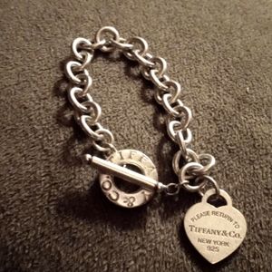 Return to Tiffany and Co bracelet